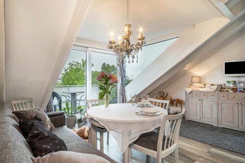Ferienwohnung "Straub" mit Bergblick, Balkon und WLAN