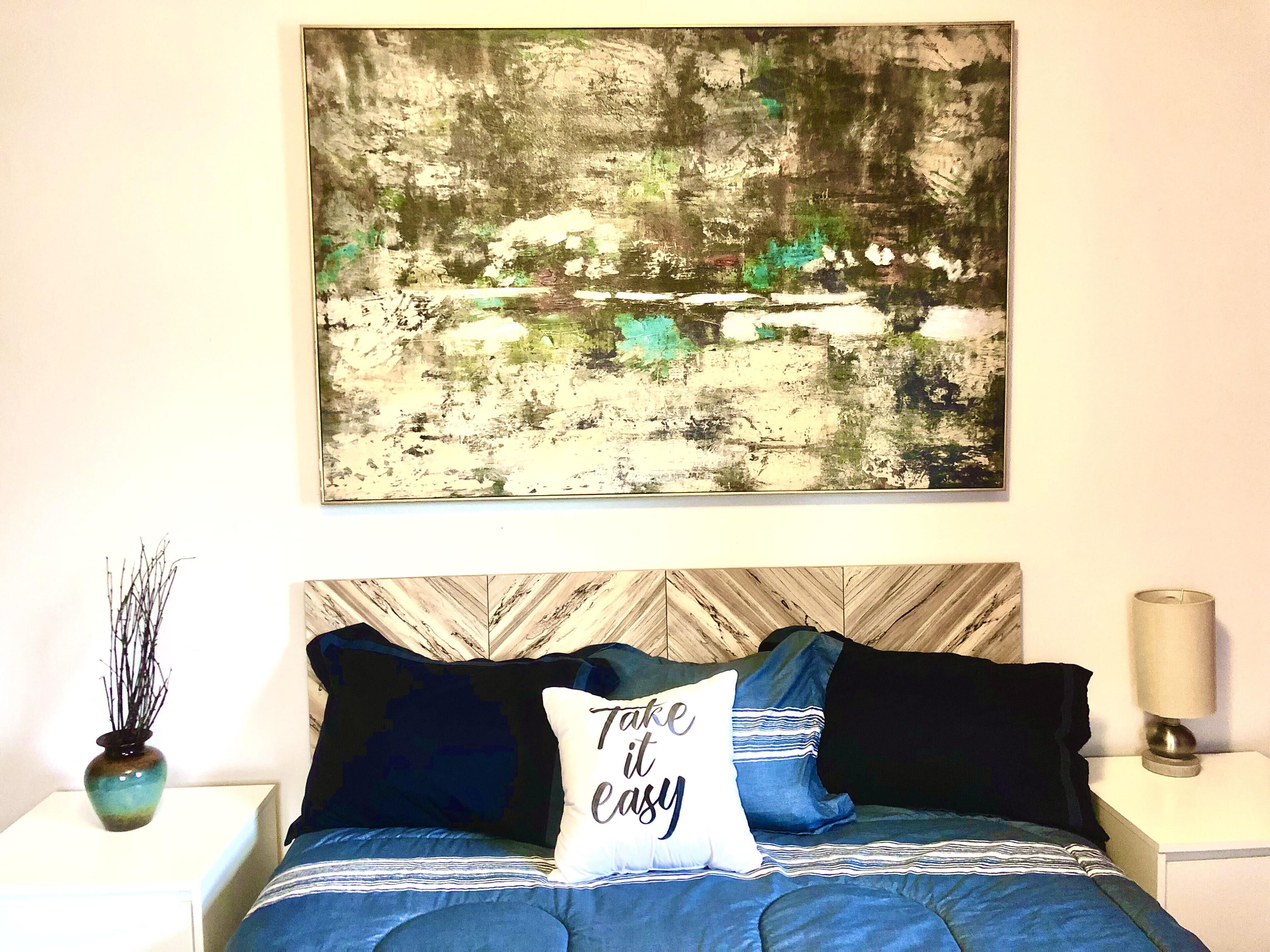 Take It Easy, Live Simply, 3bd APT!