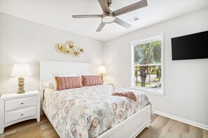 3 dormitorios, tabla de planchar con plancha, Internet y ropa de cama