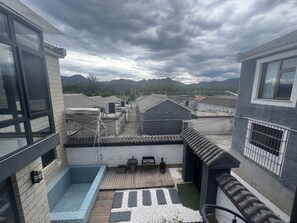 Kamar Elite, Futon Jepang | Bagian depan properti