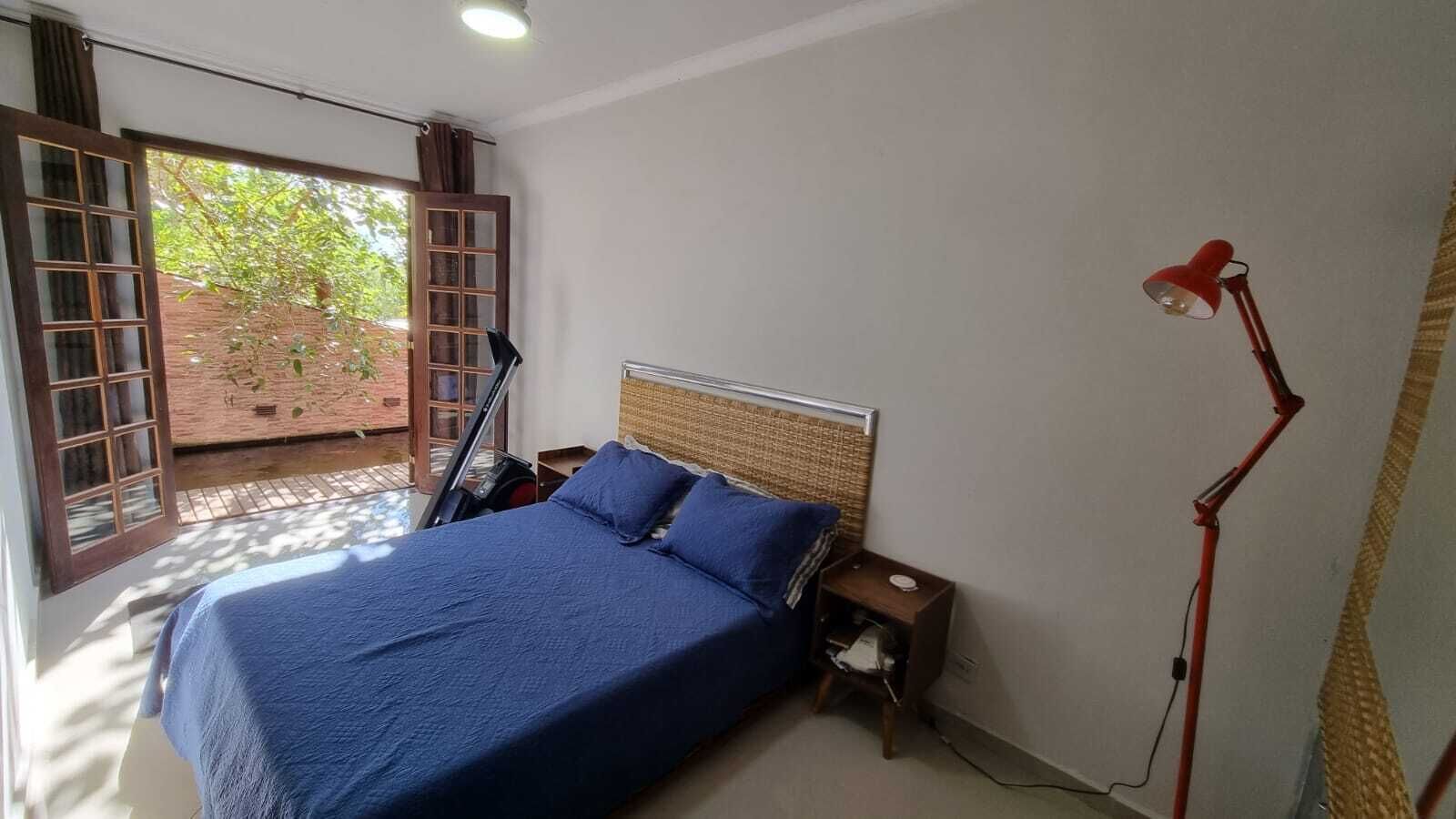 Guest House w/ pool, lake, gym and more