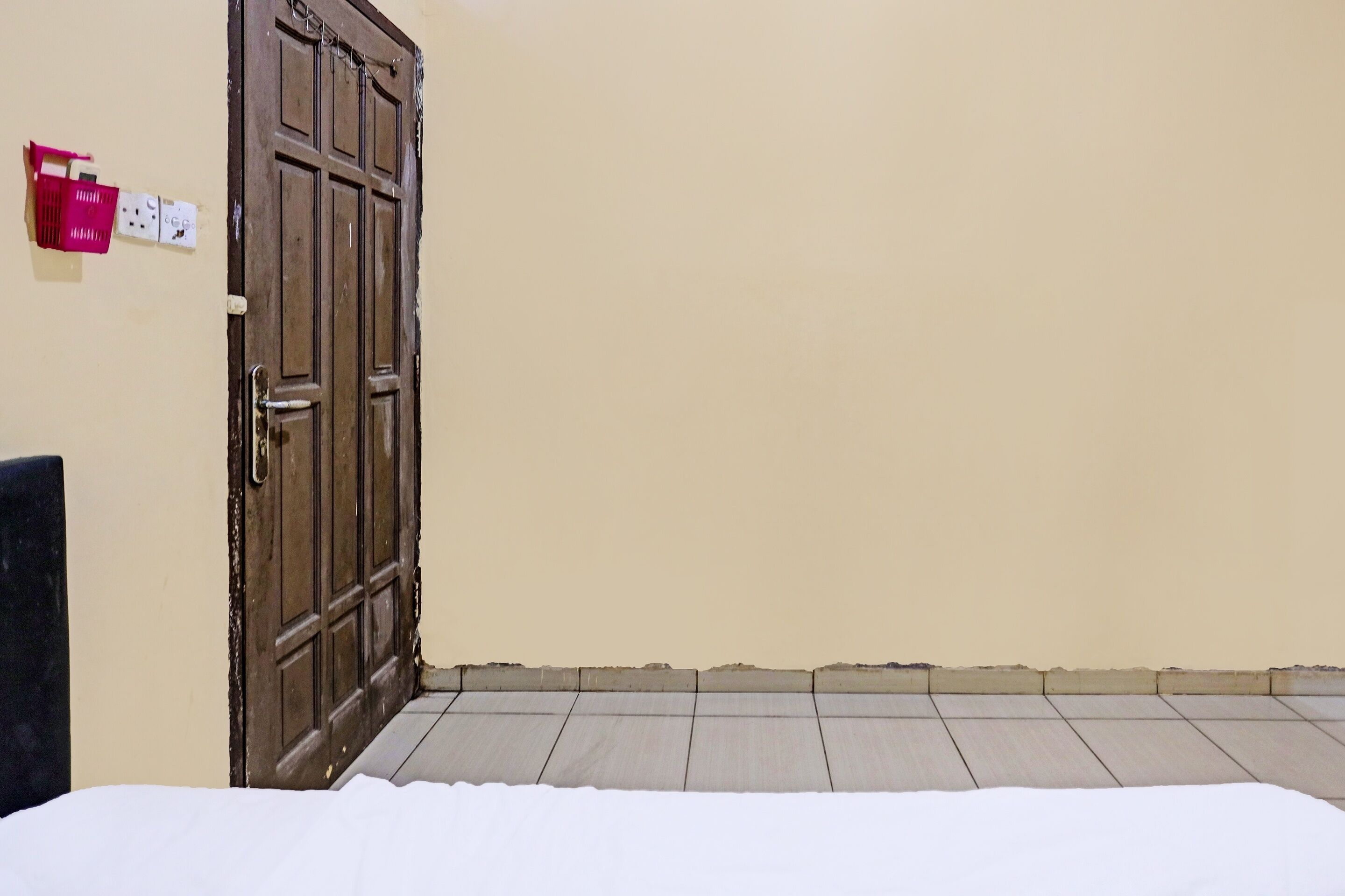 economy double room | free wifi, bed sheets