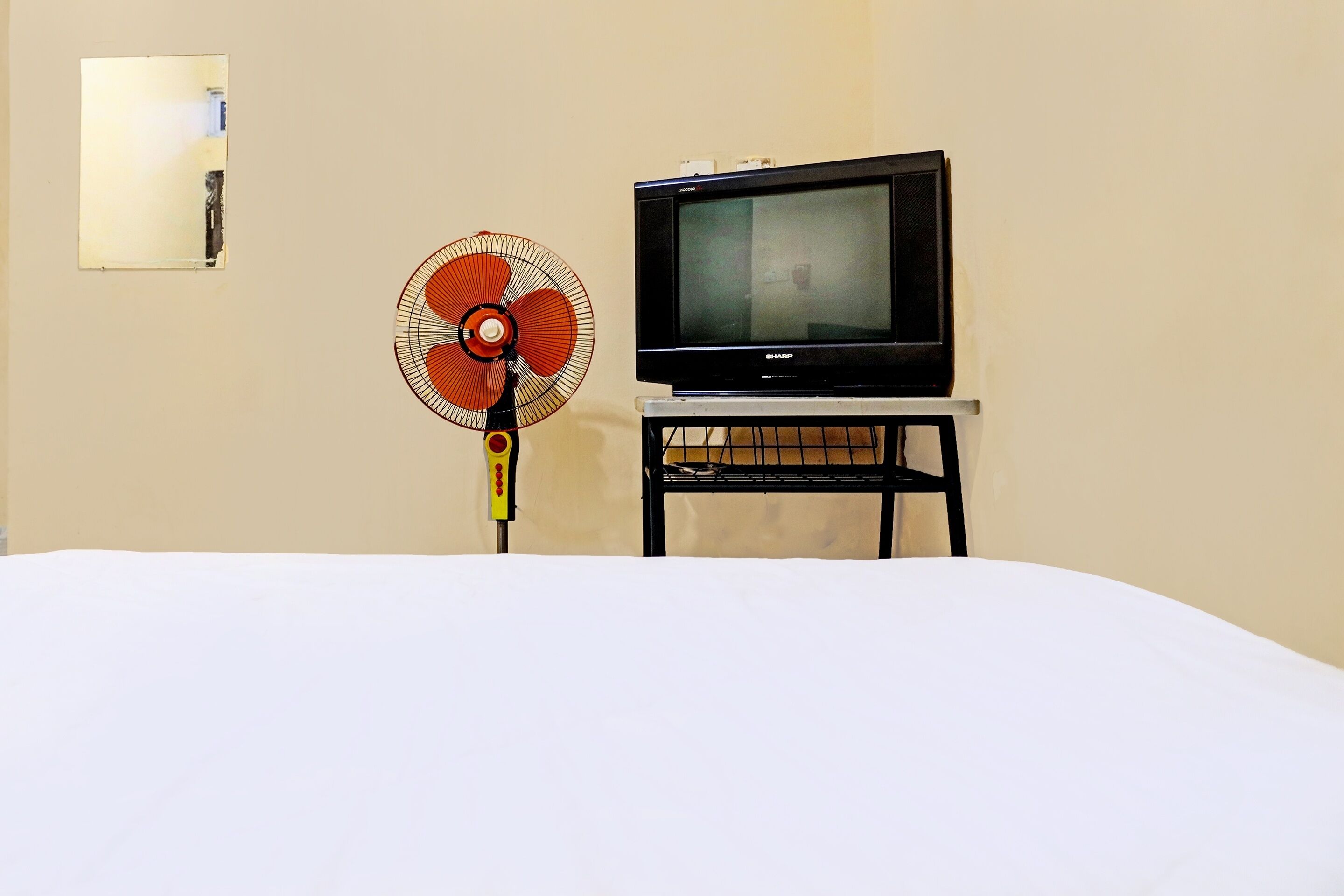 economy double room | free wifi, bed sheets