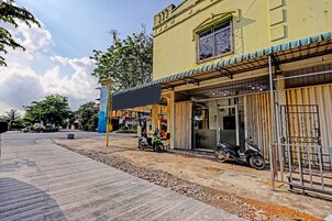 Fachada de la propiedad