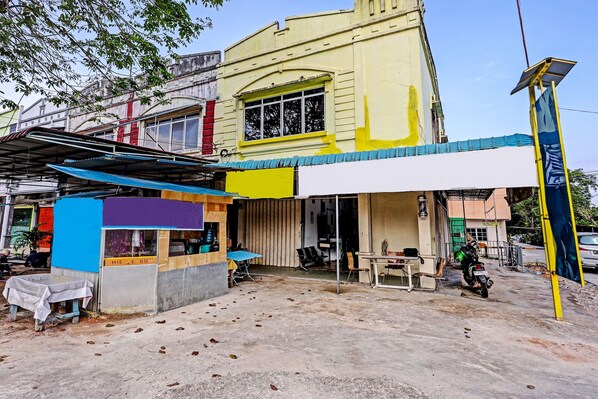 Fachada da propriedade