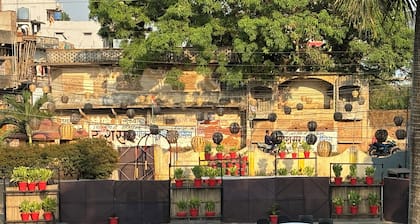 Hotel Akanksha