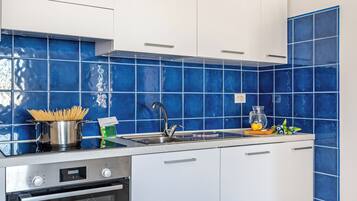 Family House, 2 Bedrooms, 2 Bathrooms (Casa Celeste 100m From Beach) | Private kitchen | Fridge, oven, stovetop, dishwasher