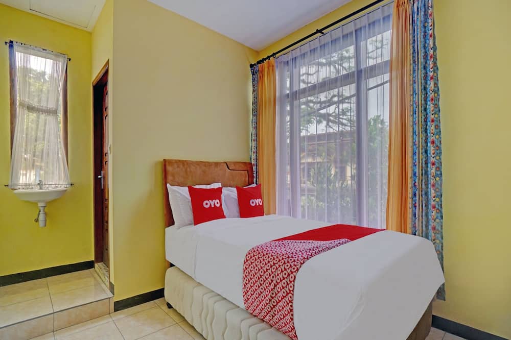Hotel O Harwin Homestay