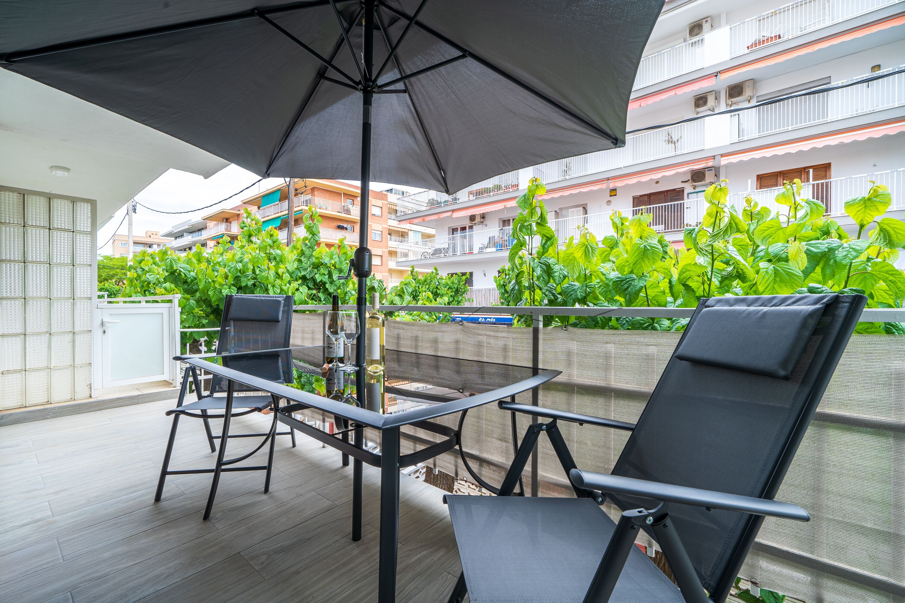 Apartment 'Petit Salou' with Balcony, Wi-Fi and Air Conditioning