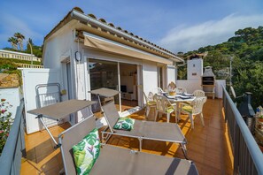 Outdoor dining - Rincón de María | Near Beach Sea Views Large Terrace BBQ Ideal for Families (Tossa de Mar)