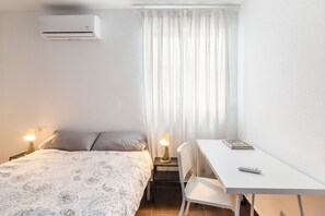2 bedrooms, iron/ironing board, free WiFi, bed sheets - Apartment "Dream" with Balcony & Wi-Fi (Murcia)