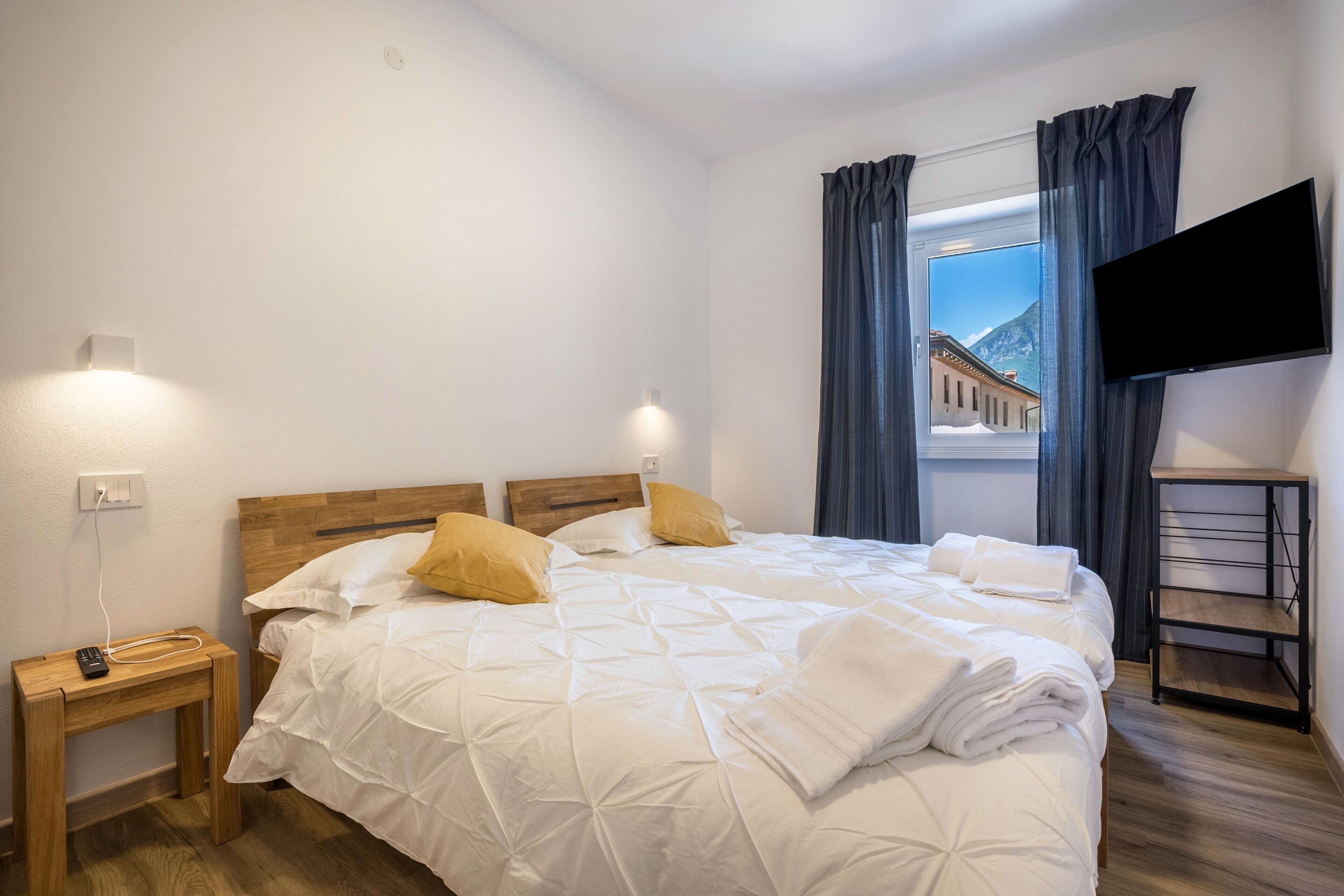 3 bedrooms, free WiFi, bed sheets