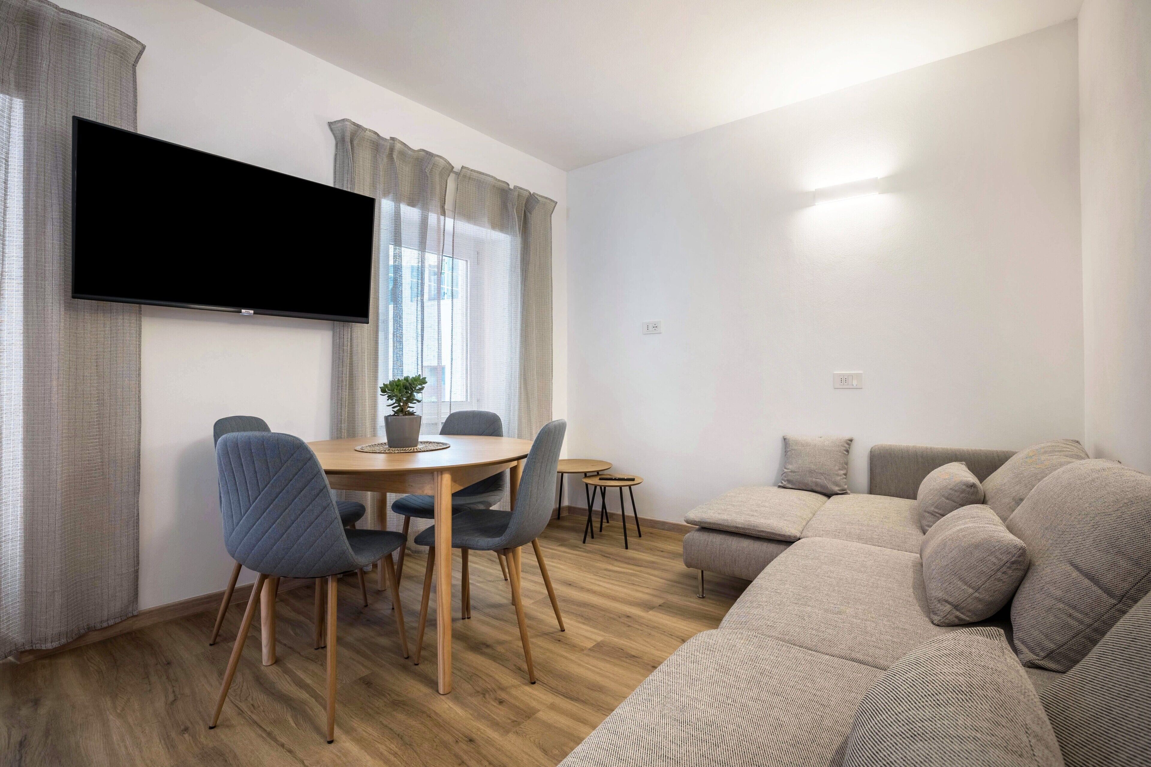 Appartamento "Casa Chiarani" Con Vista Sulle Montagne, Balcone E Wi-fi - Riva del Garda