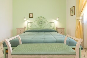 1 bedroom, free WiFi, bed sheets - Farmhouse "Il Girasole - Corbezzolo" with Shared Pool, Shared Garden & Wi-Fi (Venturina Terme)