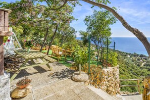 Terrace/patio - Holiday Home "Casa delle Stelle" with Sea View and Terraces (Torre Delle Stelle)