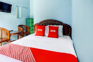 Standard Double Room | Free WiFi, bed sheets