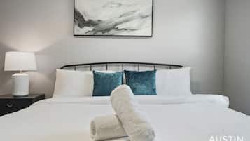 2 bedrooms, desk, iron/ironing board, free WiFi