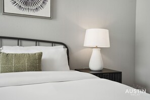 2 bedrooms, desk, iron/ironing board, free WiFi