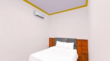 1 habitación, sistema de insonorización, wifi gratis y ropa de cama