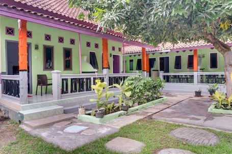 Fachada del alojamiento. Hotel O Griya Ketapang