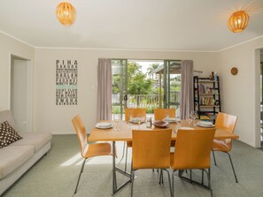 Interior - Sandy Feet Retreat - Cooks Beach Holiday Home (Cooks Beach)