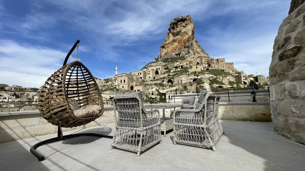 Chambre panoramique | Draps en coton égyptien, literie de qualité, minibar, décor unique