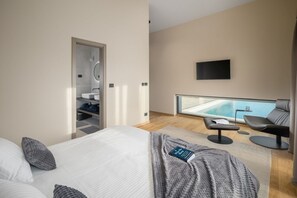 3 chambres, fer et planche à repasser, Wi-Fi, draps fournis