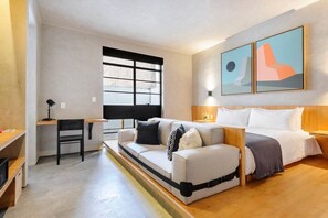 1 habitación, escritorio, tabla de planchar con plancha y wifi gratis 