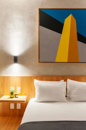 1 habitación, escritorio, tabla de planchar con plancha y wifi gratis