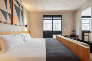 1 habitación, escritorio, tabla de planchar con plancha y wifi gratis