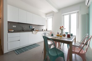 Apartment | 3 bedrooms - Sardinia RE Eva Luna Apartment (Sassari)