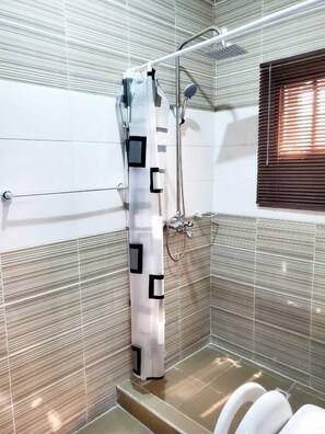 Bathroom - PJP11 Apartments  (Abuja)
