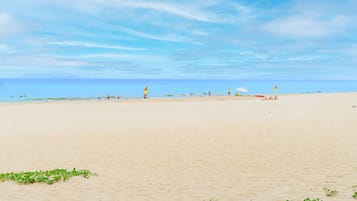 Beach nearby, white sand