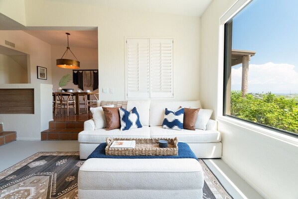 Smart TV, books, music library, stereo