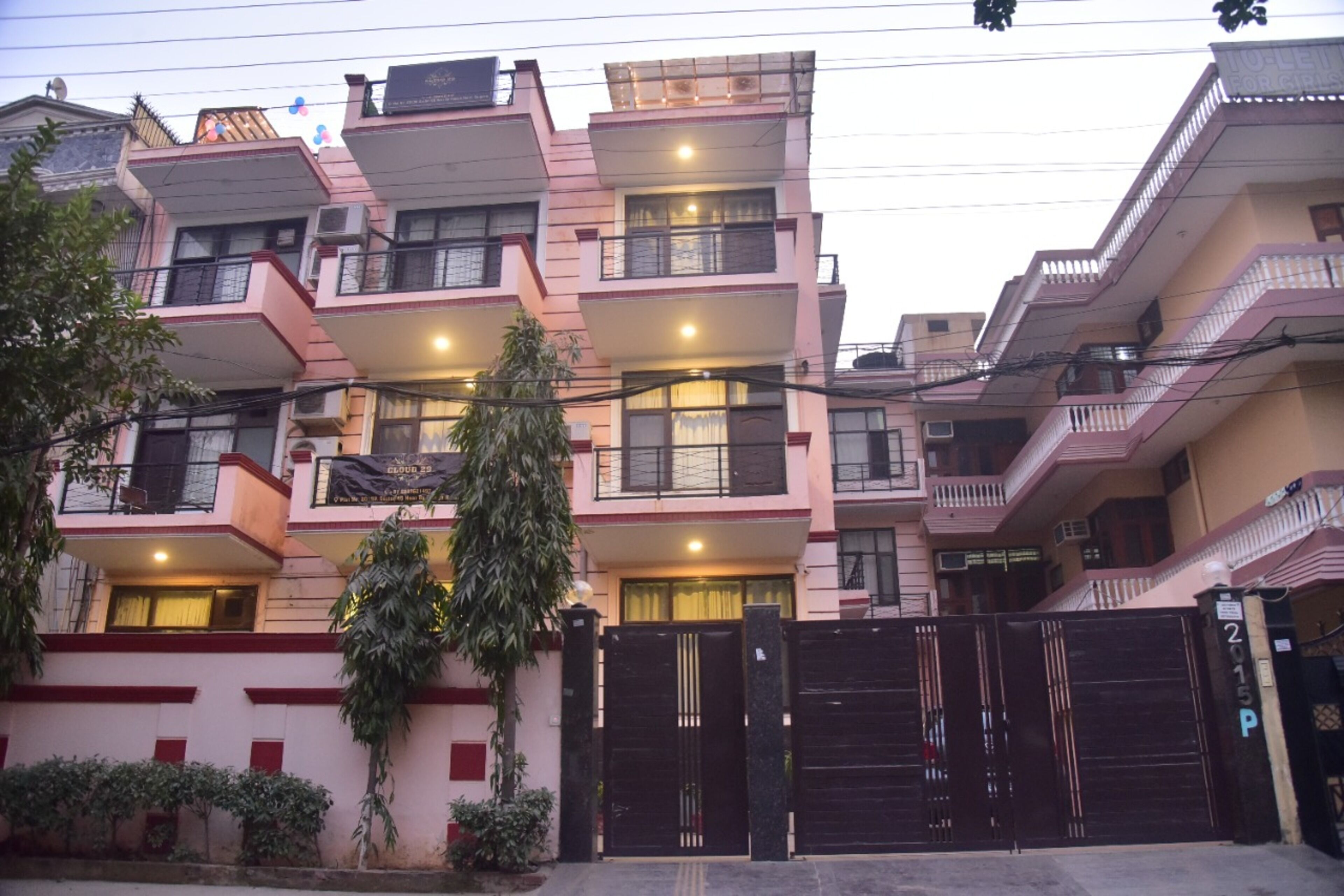 Roomshala 063 Cloud 29