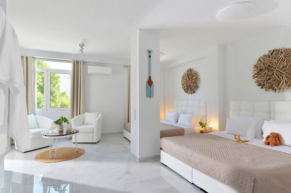 Perhehuone, parveke | Näkymä puutarhaan