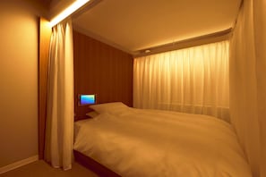1 chambre, bureau, accès au Wi-Fi (inclus), literie fournie