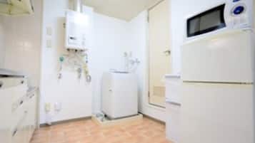 雪櫃、微波爐、爐具、廚房用具/餐具/器皿