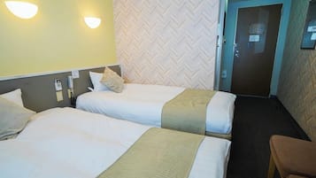 1 slaapkamer, een strijkplank/strijkijzer, gratis wifi, beddengoed