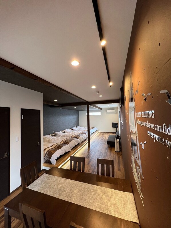 Dining - Climb Inn Cocomo 203 / Sumoto City Hyōgo (Sumoto City)