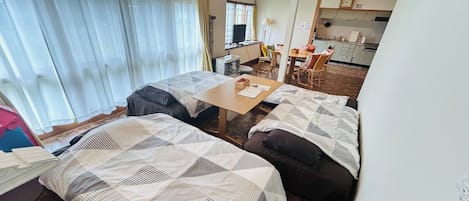 3 makuuhuonetta, ilmainen Wi-Fi, vuodevaatteet