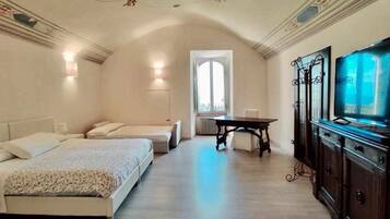 1 Schlafzimmer, Schreibtisch, kostenloses WLAN, BettwÀsche