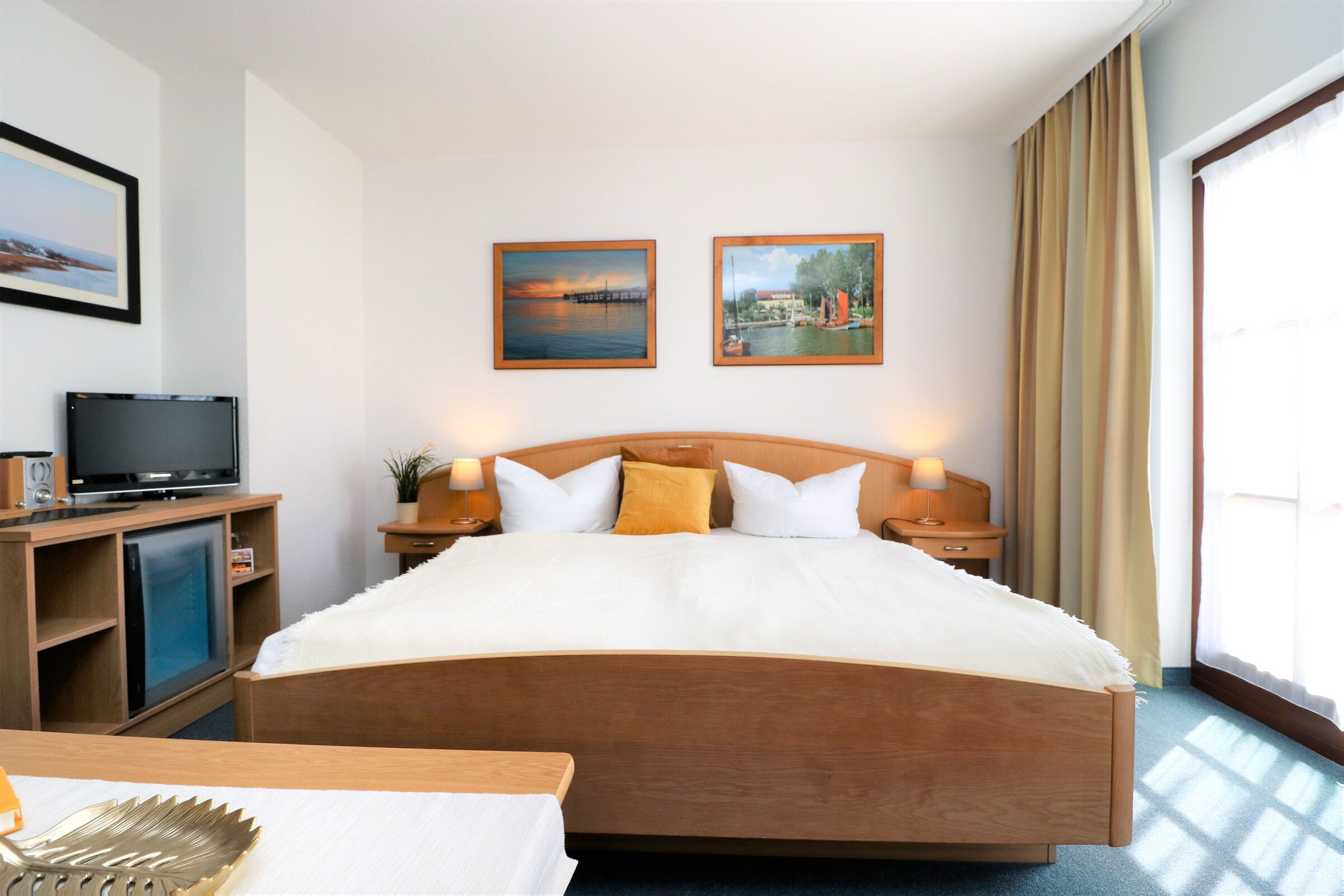 Small holiday room directly at the port of Wustrow