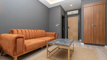 Premium bedding, minibar, desk, laptop workspace