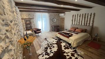 3 chambres, Wi-Fi, draps fournis