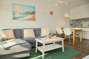 Fernseher, Stereoanlage