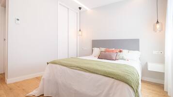 Design Loft, 1 Queen Bed | Down comforters, in-room safe, individually decorated