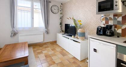 Charming Apartment Near Beach & Shops, La Tranche-sur-Mer