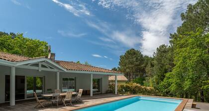 Villa Biscarrosse Golf, 8 pers, piscine chauffée, jardin