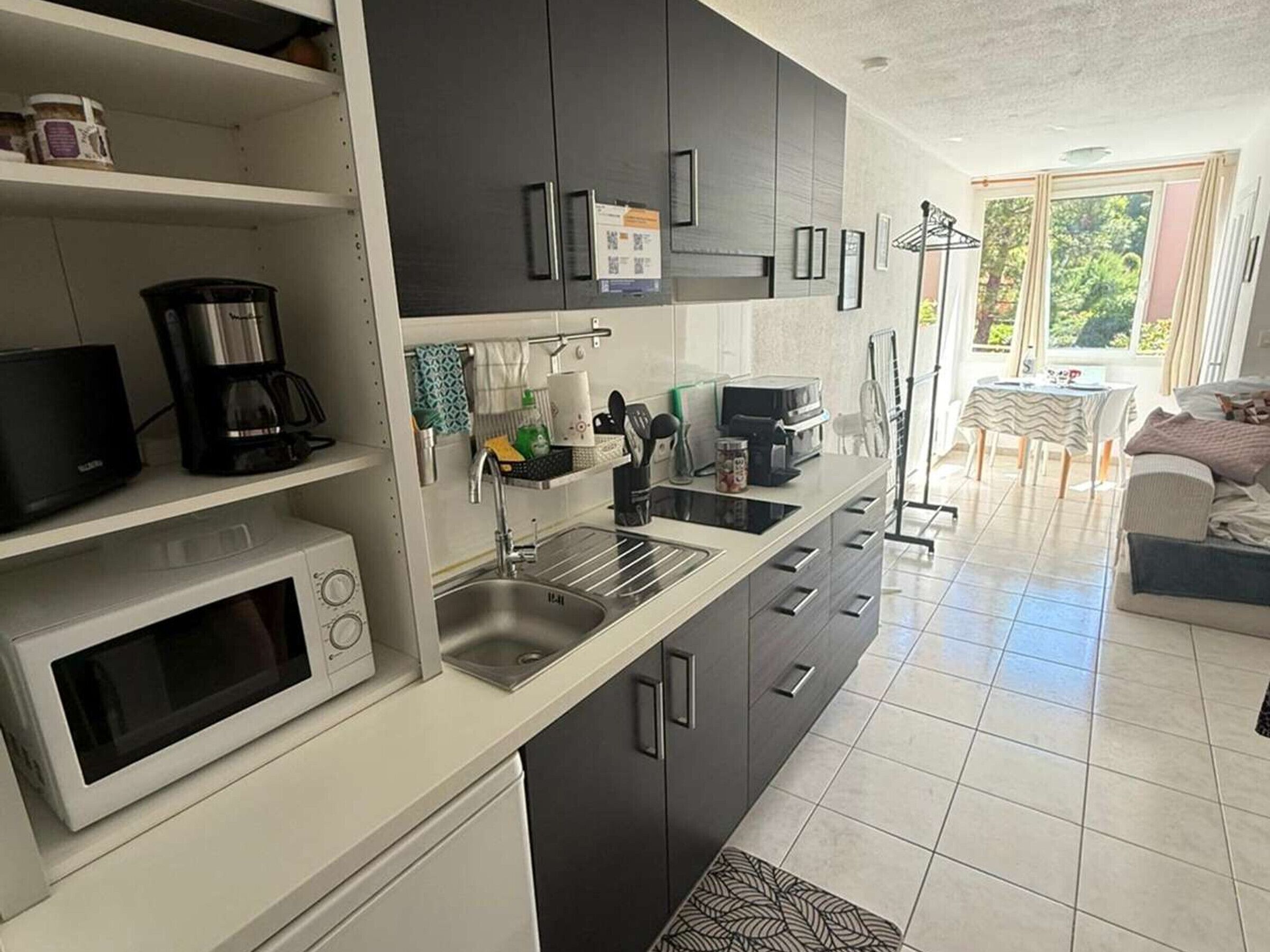 Fridge, microwave, coffee/tea maker, toaster